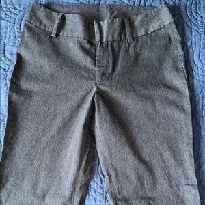 Ellemenno Women's Gray Trousers